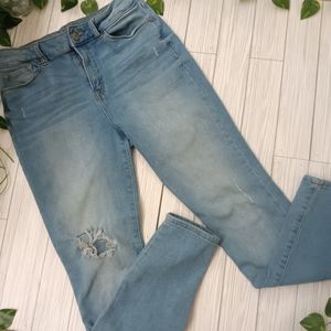❤️Rewash brand distressed blue jeans